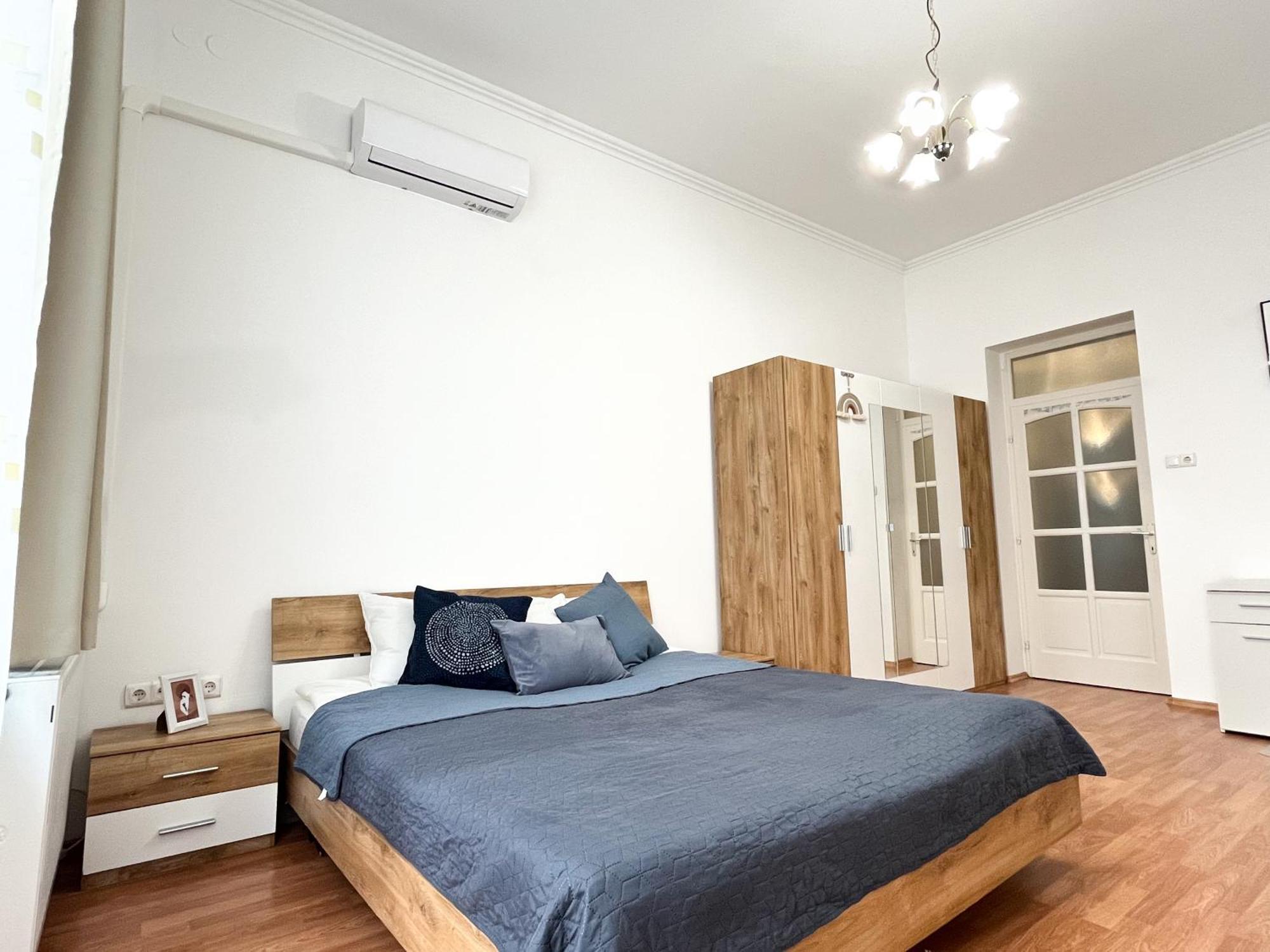 Majestic Residency - 3 Bedrooms Apartment บูดาเปสต์ ภายนอก รูปภาพ