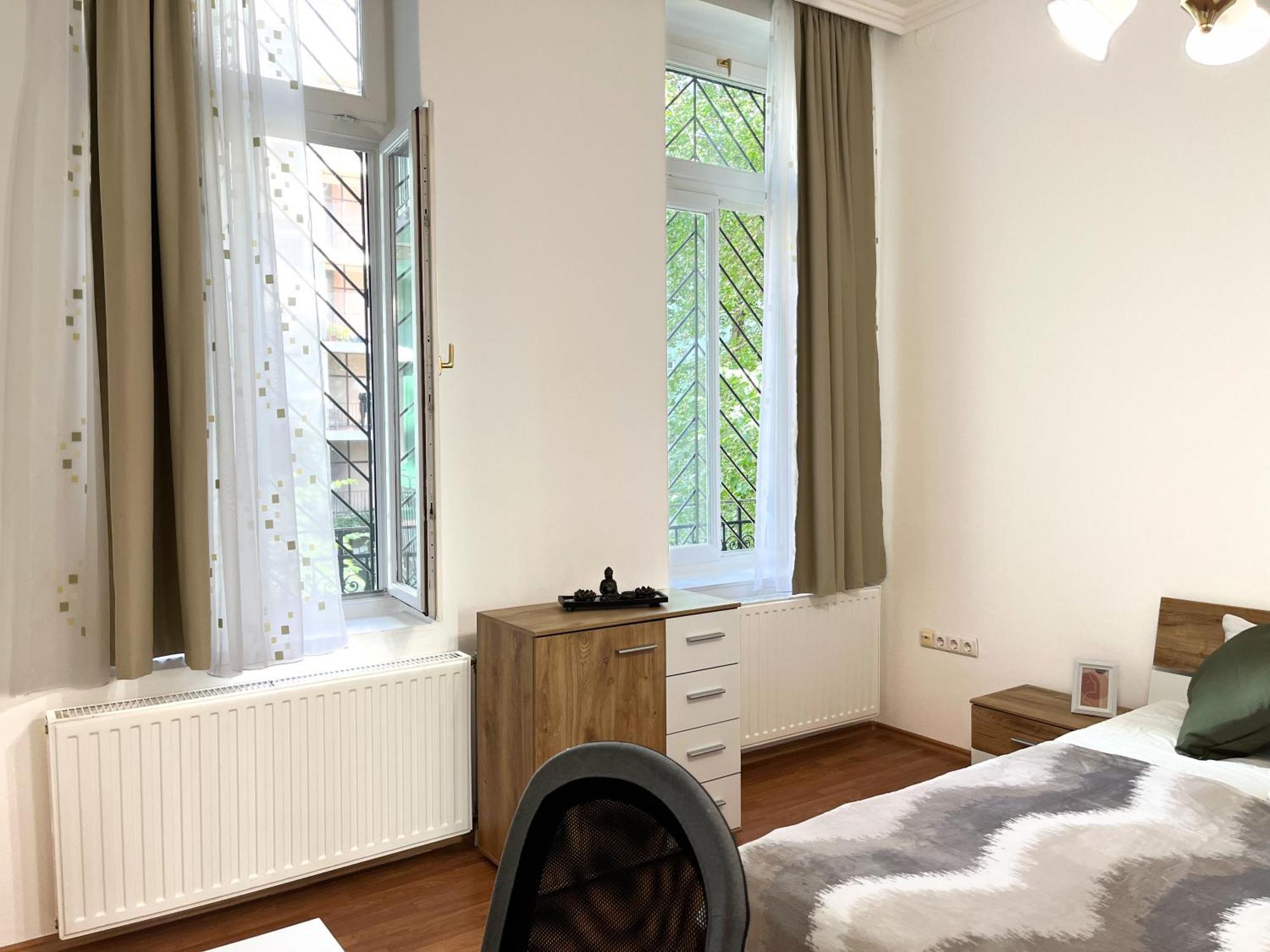 Majestic Residency - 3 Bedrooms Apartment บูดาเปสต์ ภายนอก รูปภาพ